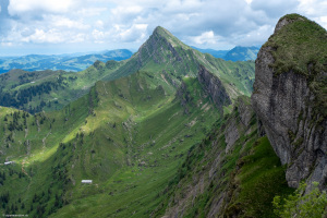 Blick vom Gipfel zum Speer