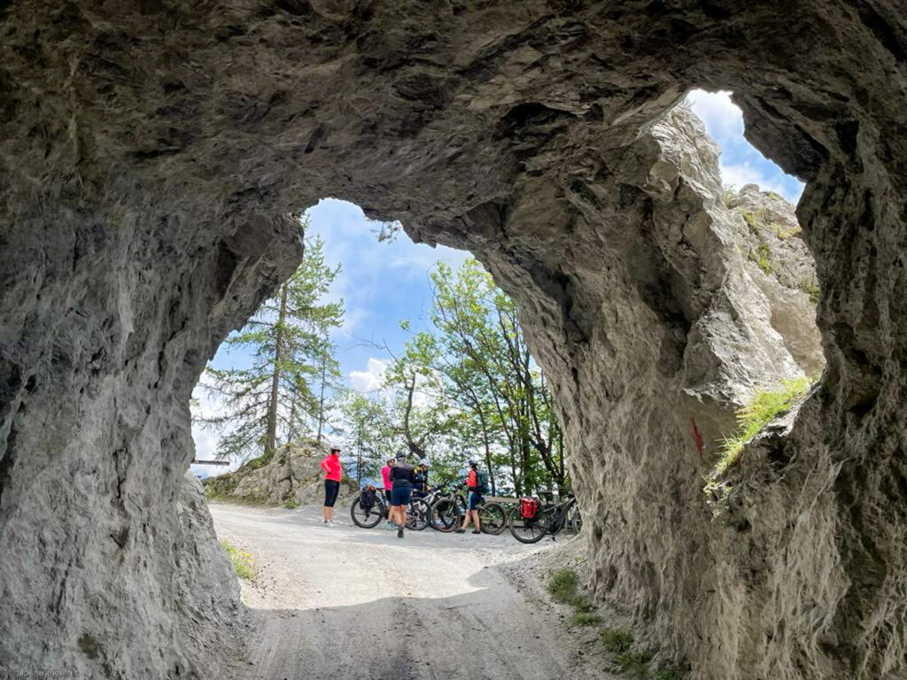 Tunnel Bike-Tour Kunkelspass