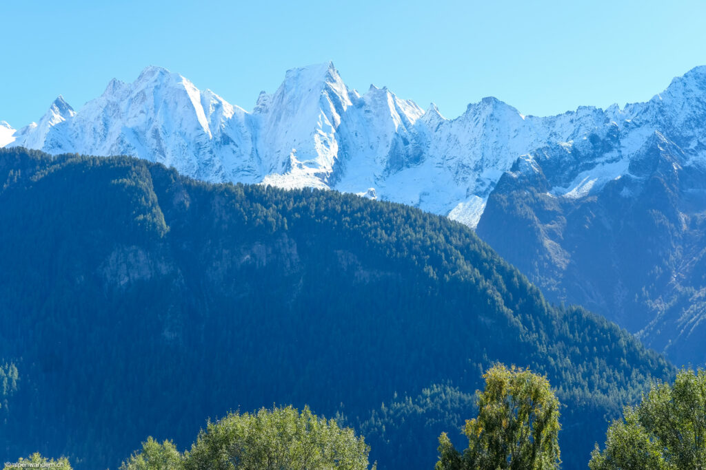 Pizzo Cengalo mit Pizzo Badile